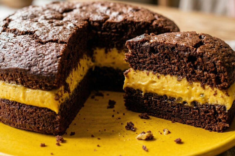 Bolo de Chocolate com Mousse de Maracujá